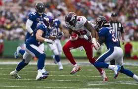 Live NFL Sunday Ticket and College Football Streaming on Kemo IPTV