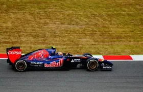 Live Formula 1 Grand Prix Racing in 4K Ultra HD on Kemo IPTV